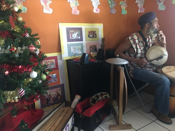 8EE05C82-A5AF-475F-90DF-7B7ECE55DC06